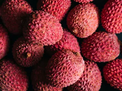 A pile of lychee