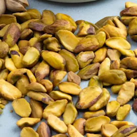 Card Circle Pistachios 