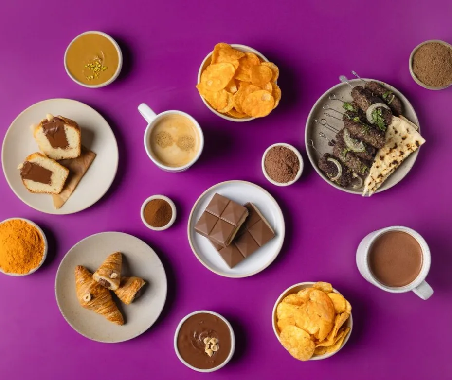 Small-F&B Solutions - Solutions and Applications - EMEAI 1