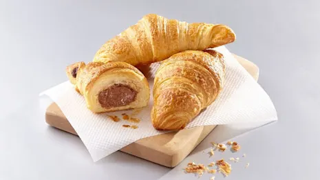 Filled croissant