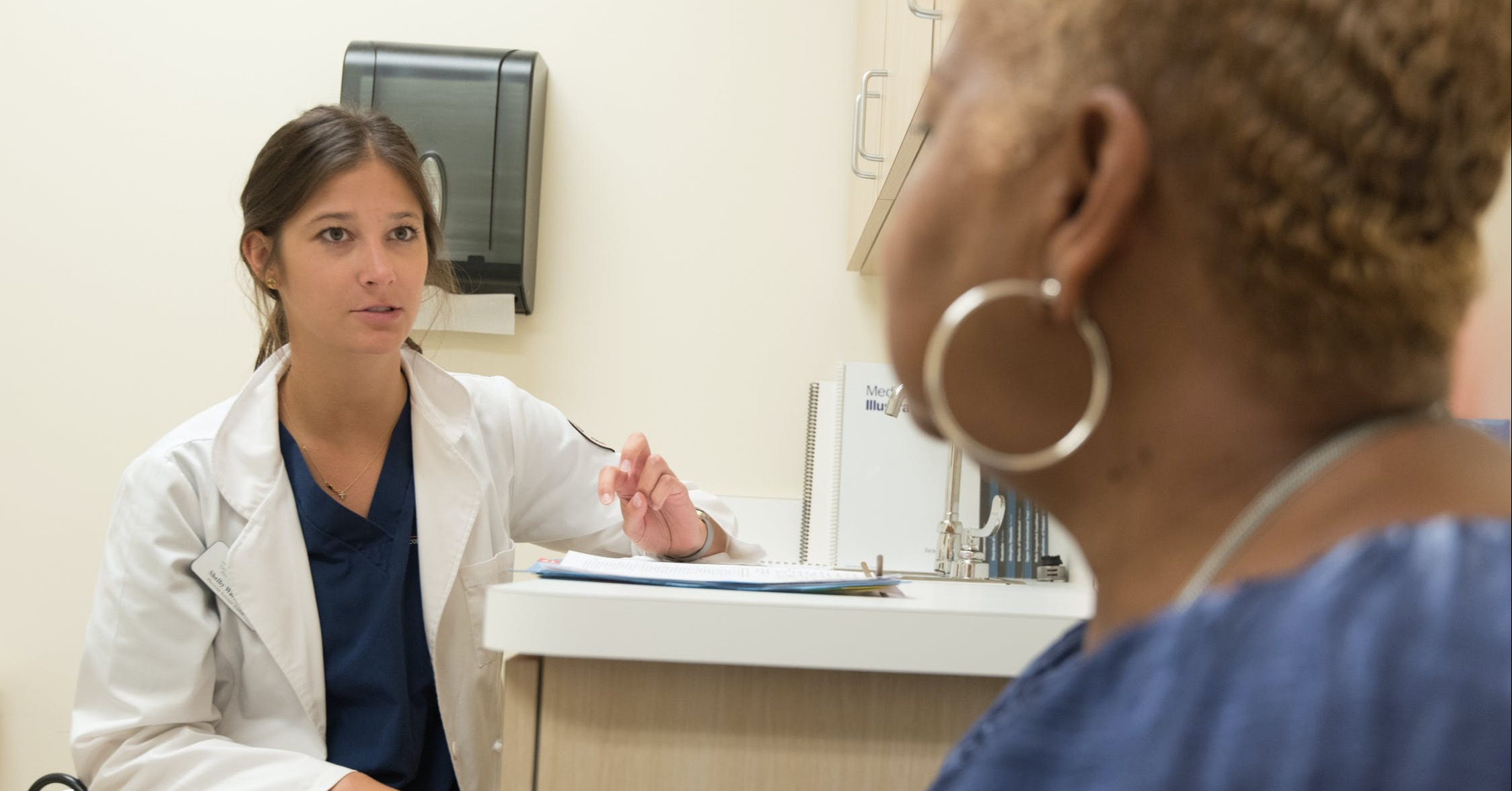 Physician Assistant vs. Doctor: What Is the Difference?