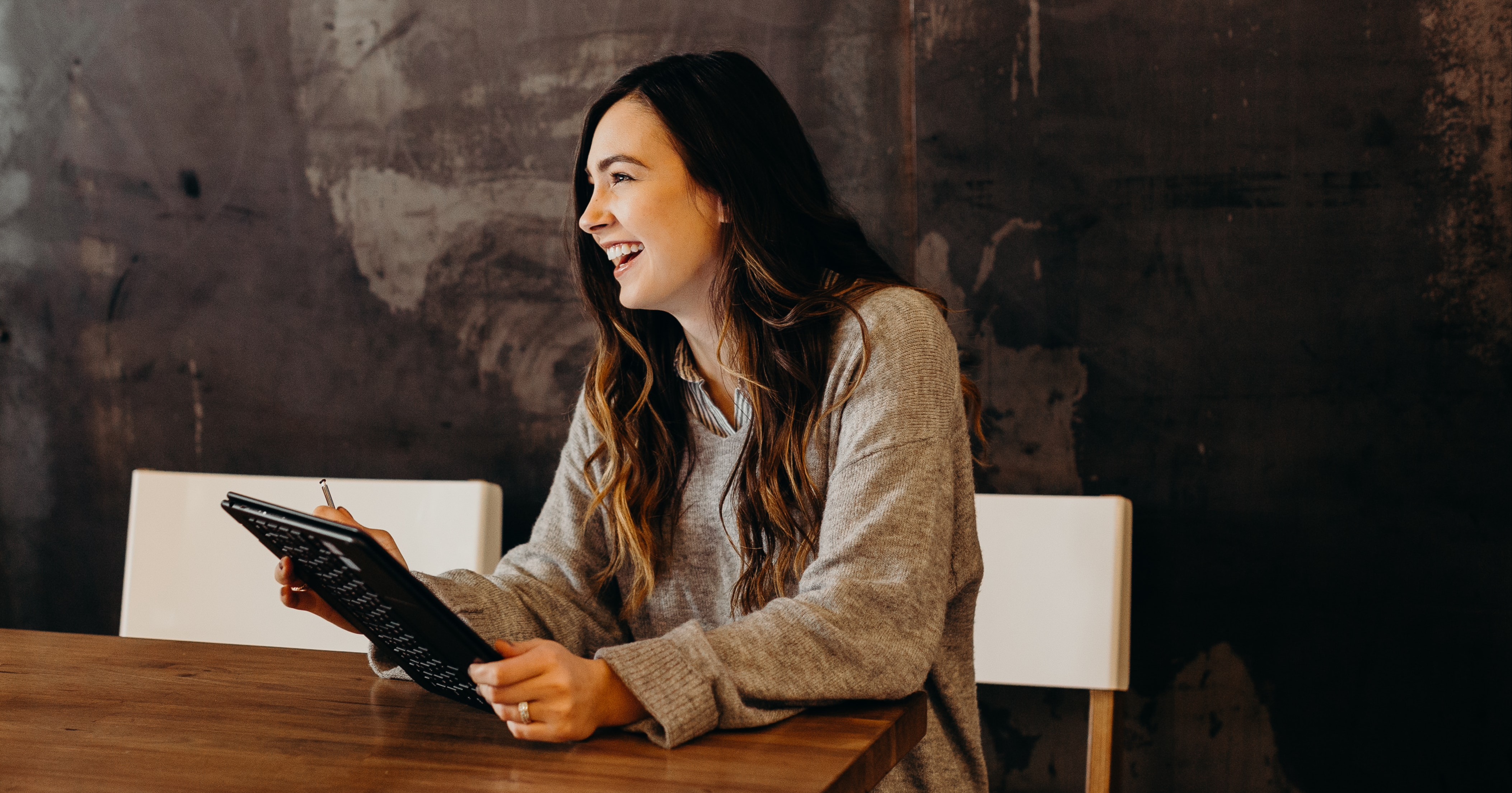 How Much Does a Logistics Manager Make? | Salary, Earning Potential