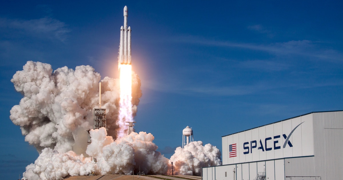 Want to Work at SpaceX? Here Are the Degrees You’ll Need.