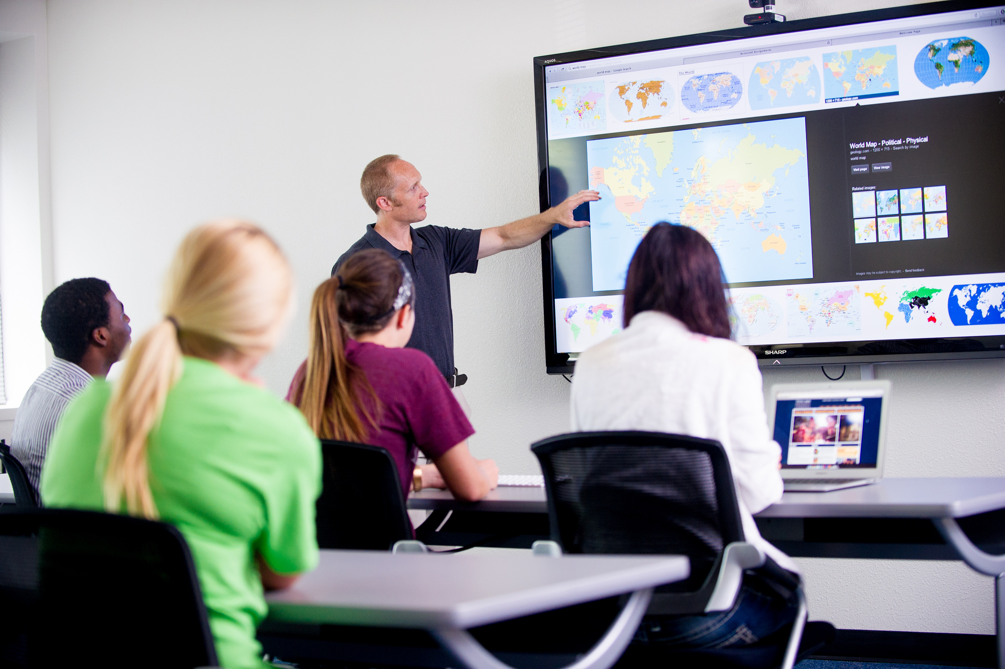 Innovating the Classroom: How Technology Can be Used Effectively in Your Child’s School