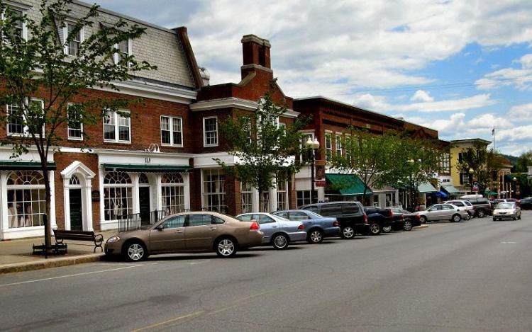 Hanover, NH: Campus Visit Travel Guide | Noodle