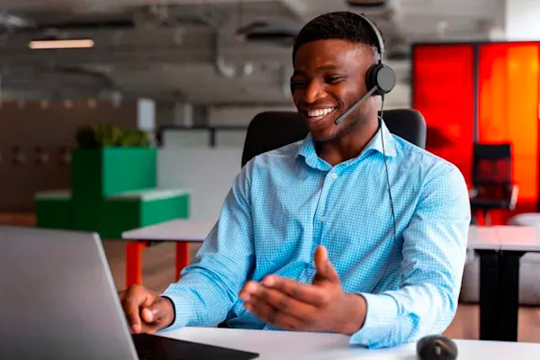 B2B Sales Enablement: A Guide for Apparel Distributors and Brands