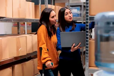 Inventory Visibility: Benefits, Challenges, and How to Improve It