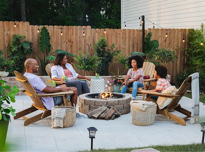 Infopod - Backyard - Image