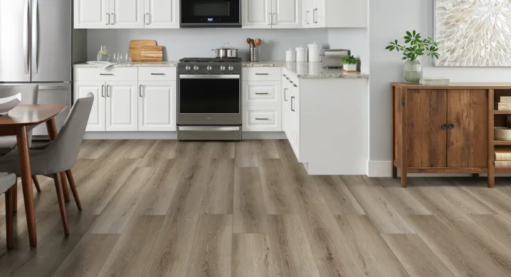 The Cost to Replace a Kitchen Floor, Including Installation