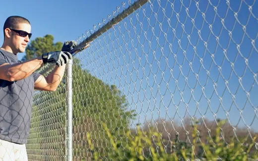 Average Cost To Install A Chain Link Fence In 2024 – Forbes Home