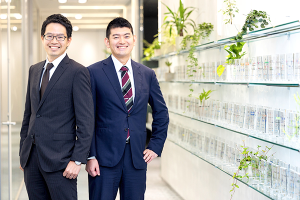 株式会社ストライク