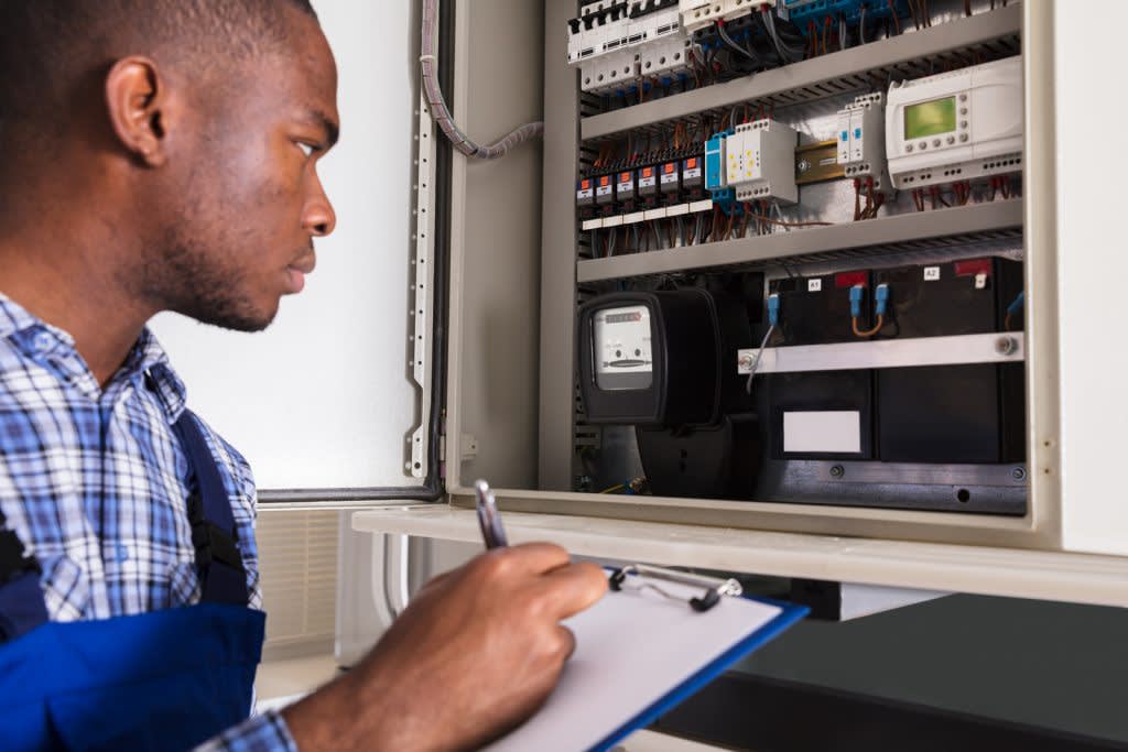 How to engage your staff with smart meters - main image