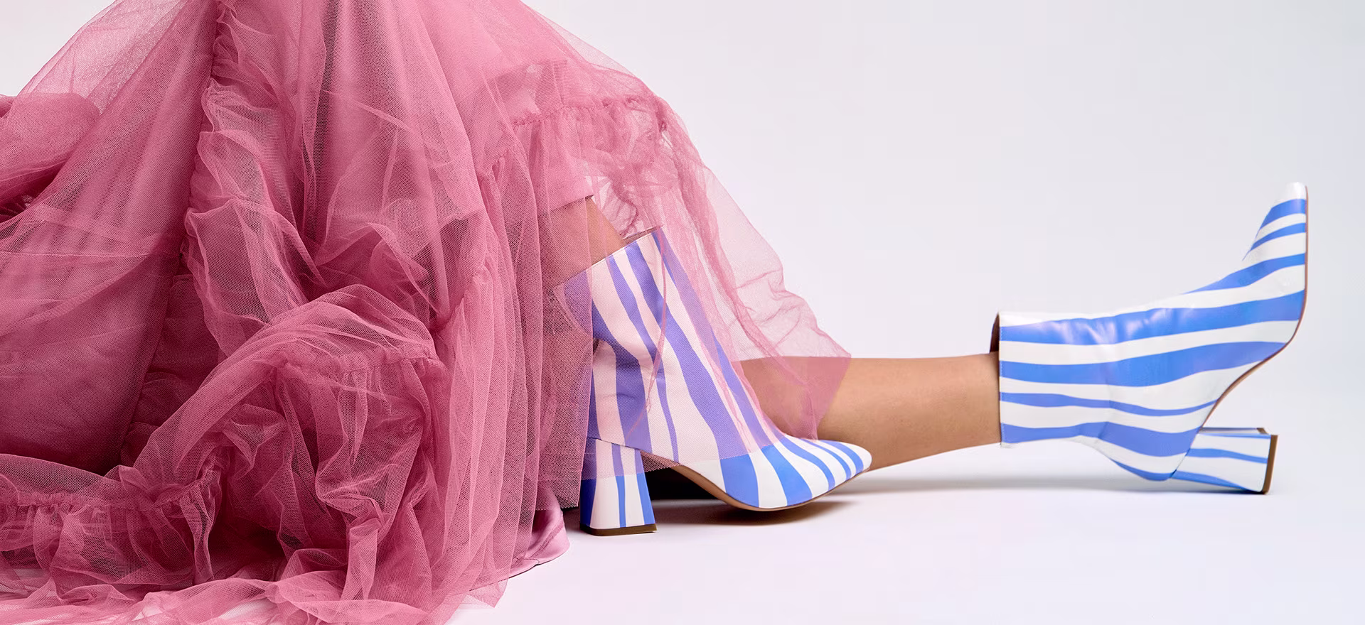 laadukkaita villaneuleita pinossa