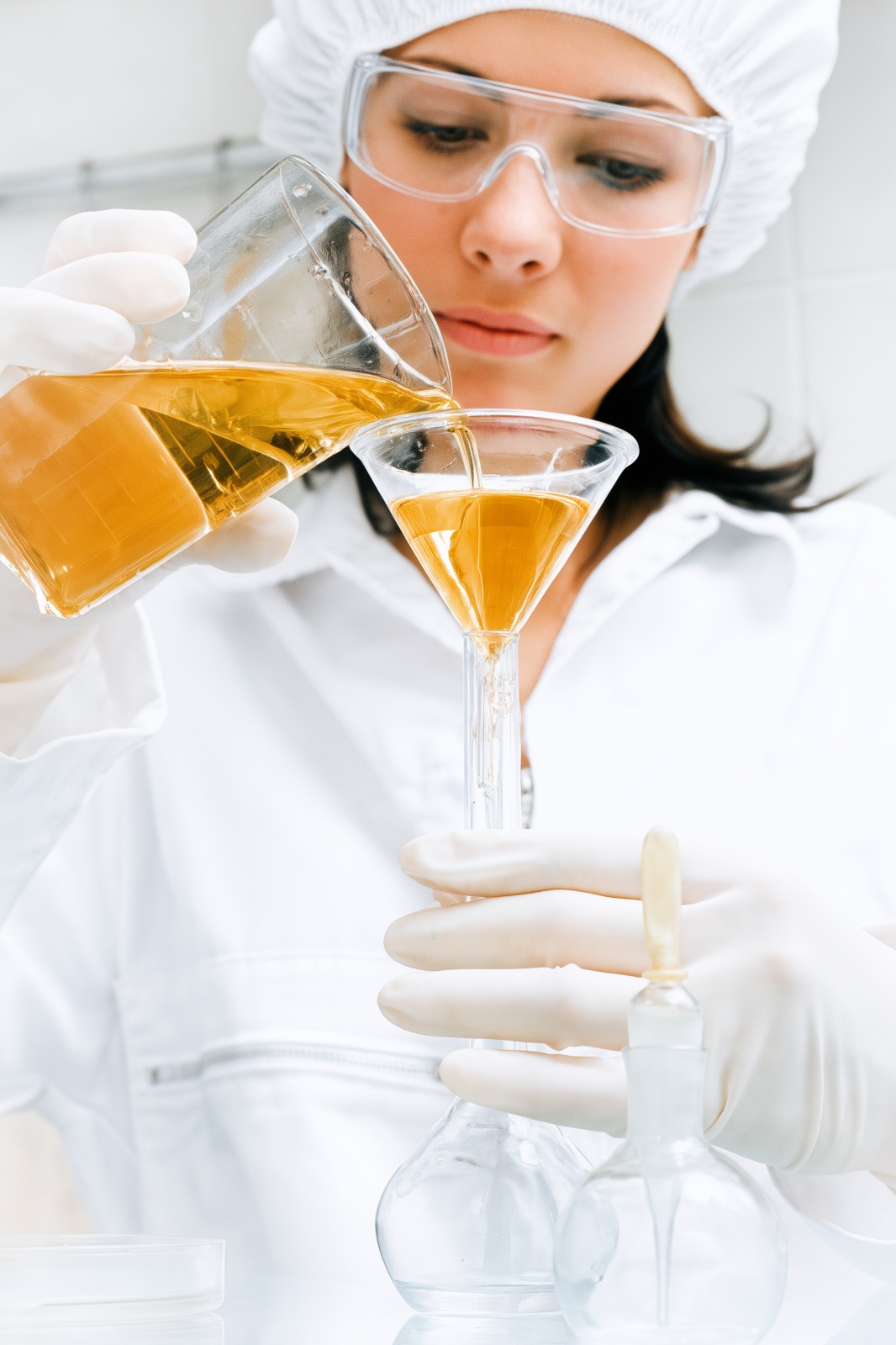 Polyester polyol obtained from recycled PET