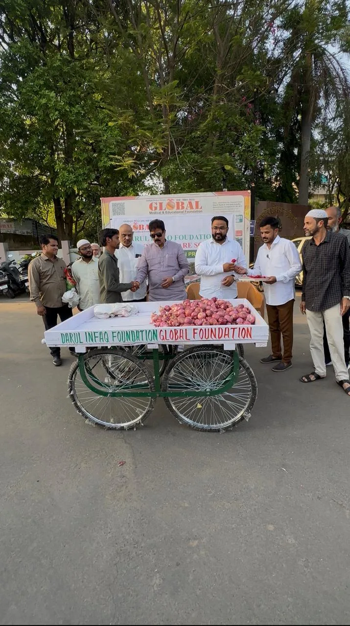 Earning with Dignity: 50 Pushcarts Distributed to Local Youths Gallery 2