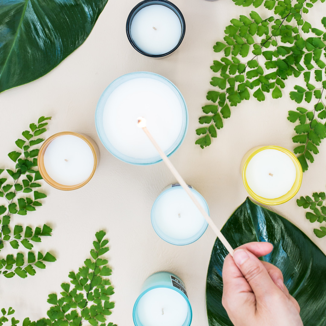 DIY: How to Make Your Own Natural, Essential Oil Candles