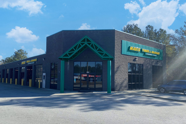 Tire Shop & Auto Repair in Columbia (Hardscrabble Rd), SC | Mavis