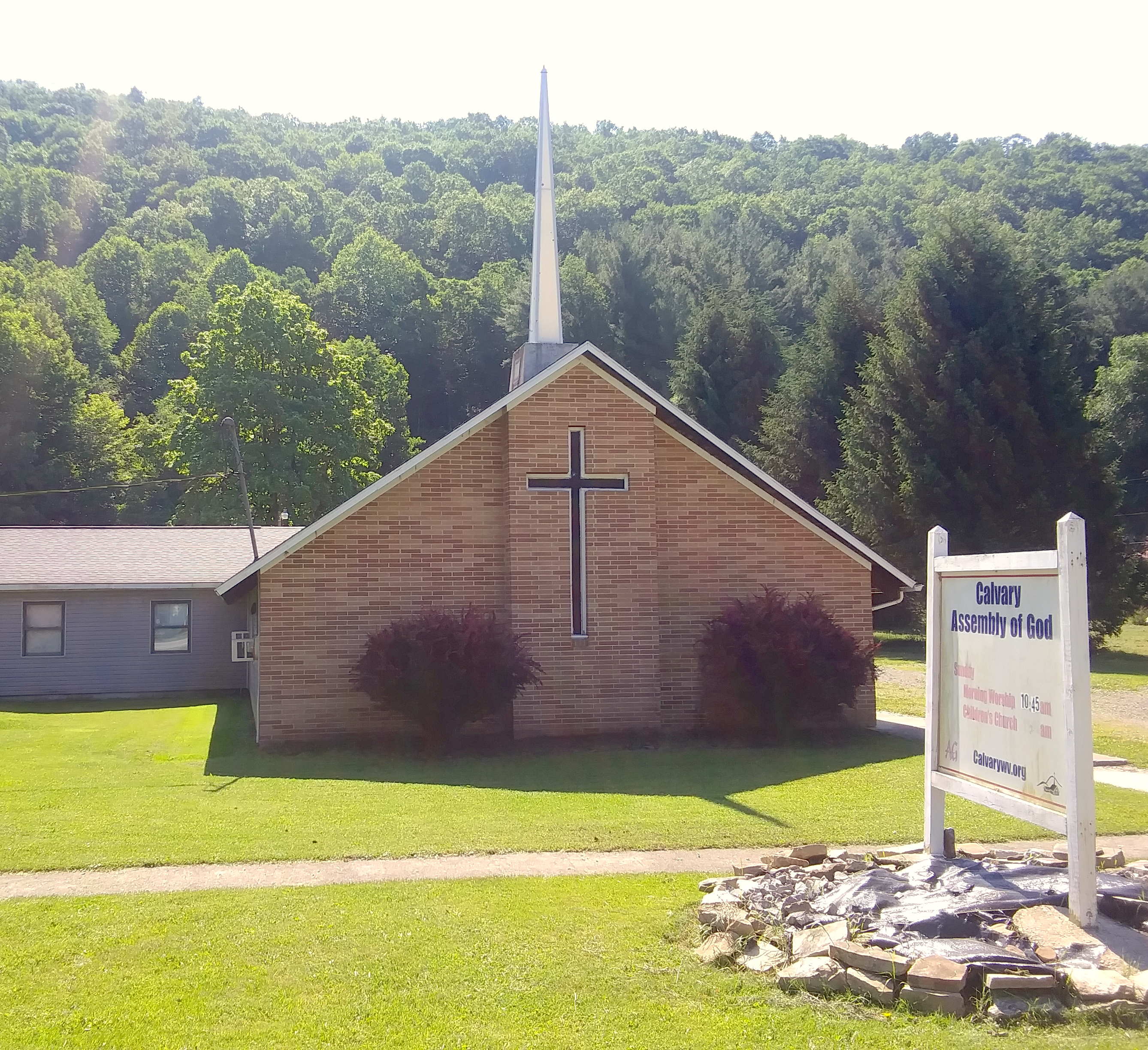 Calvary Assembly of God - church building