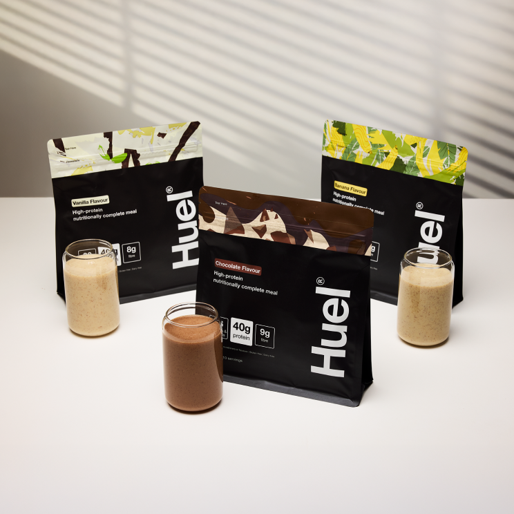Huel Black Edition  4袋 Amazon.co.jp: Huel black edition : 食品・飲料・お酒