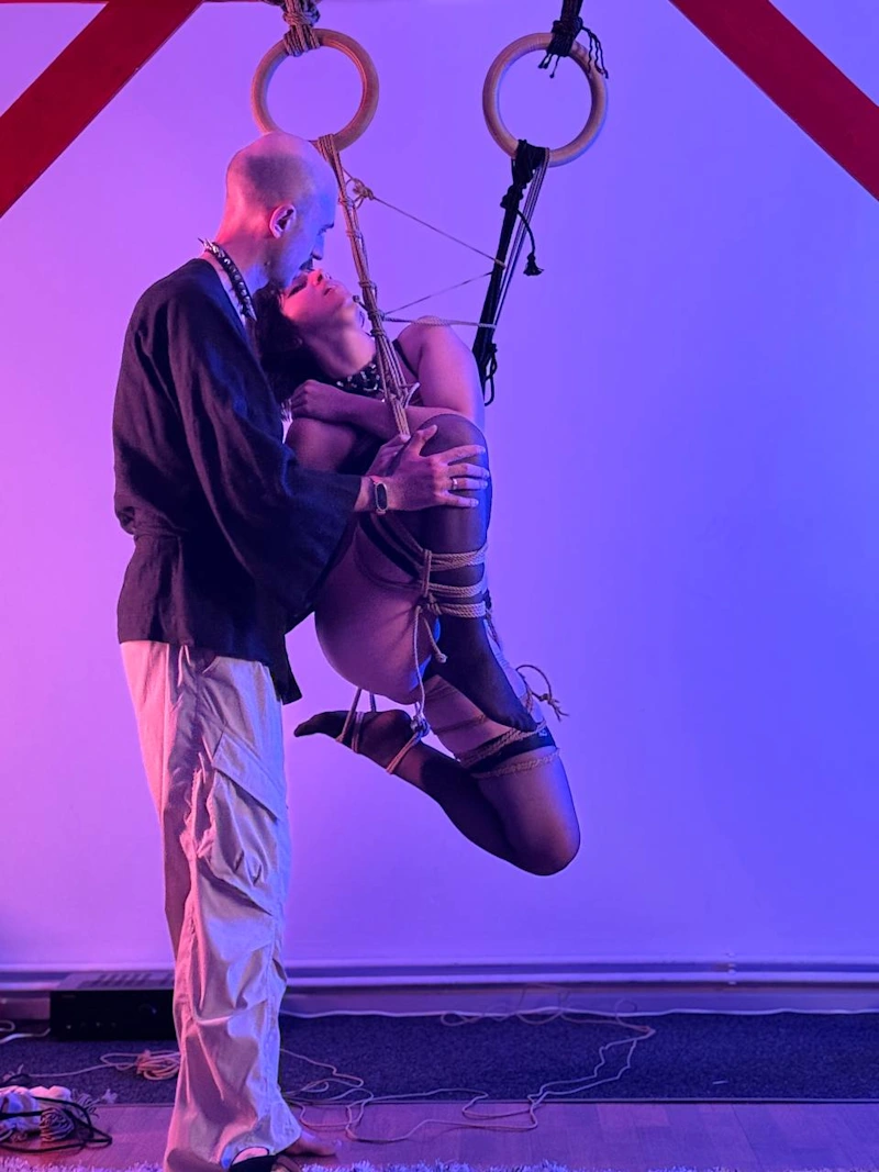 Open session with Ariana - gallery image 6