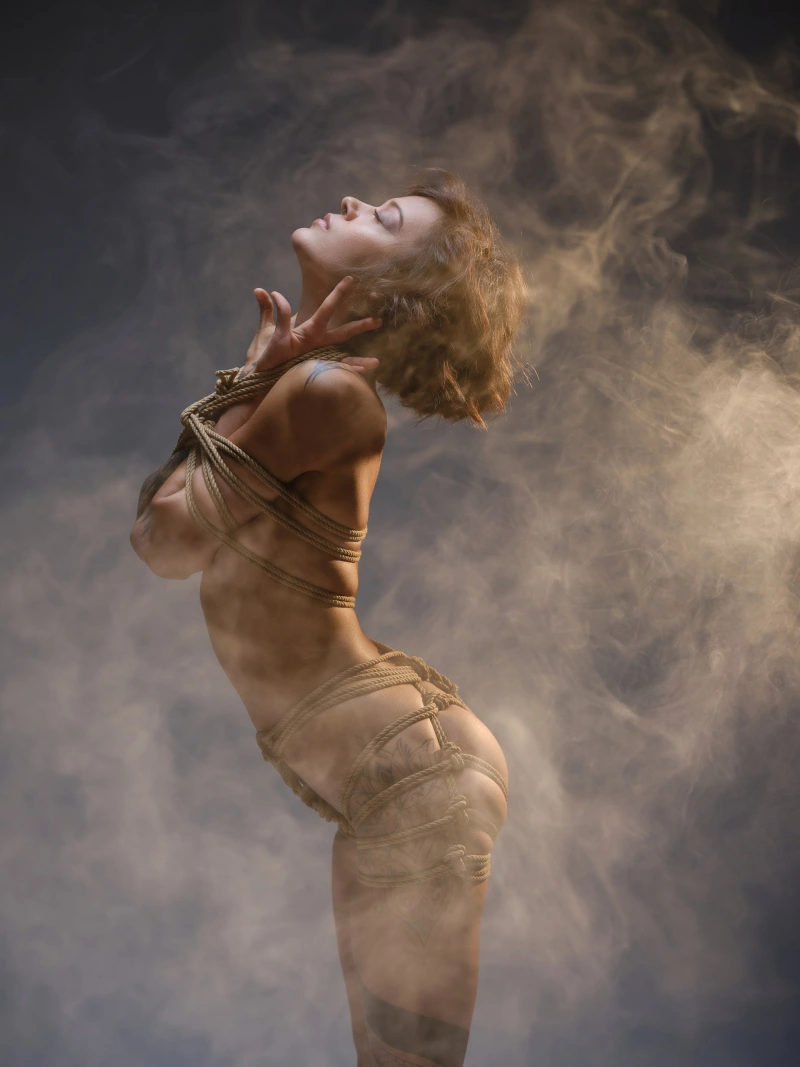 Leyla naked in smoke - gallery image 2