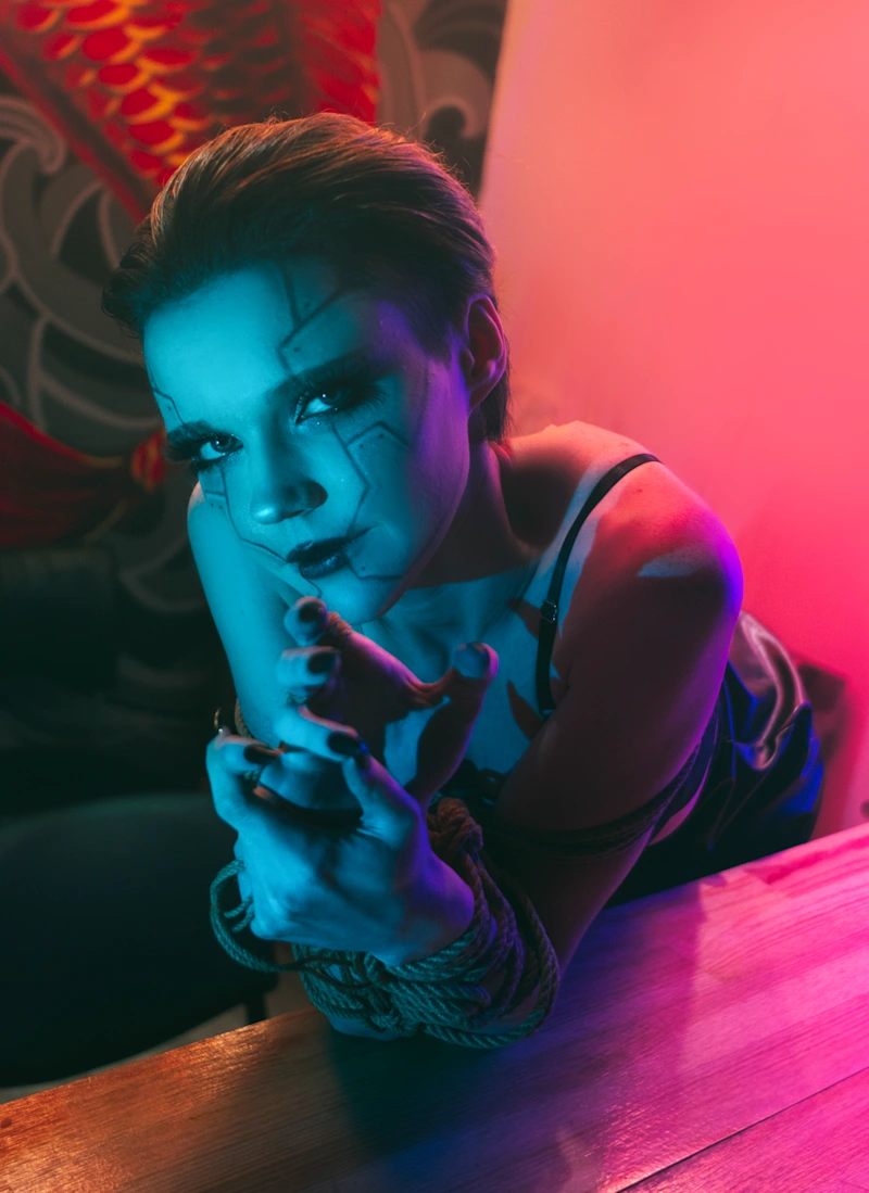 Cyberpunk Bartender - gallery image 15