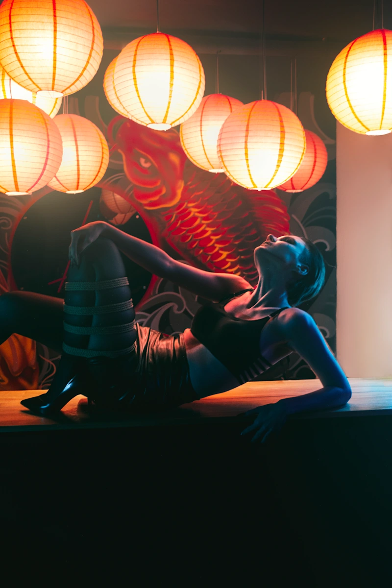 Cyberpunk Bartender - gallery image 29