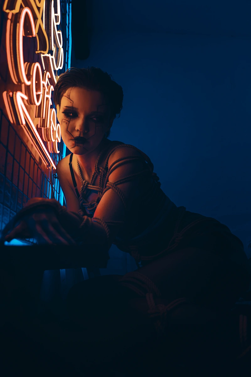 Cyberpunk Bartender - gallery image 39
