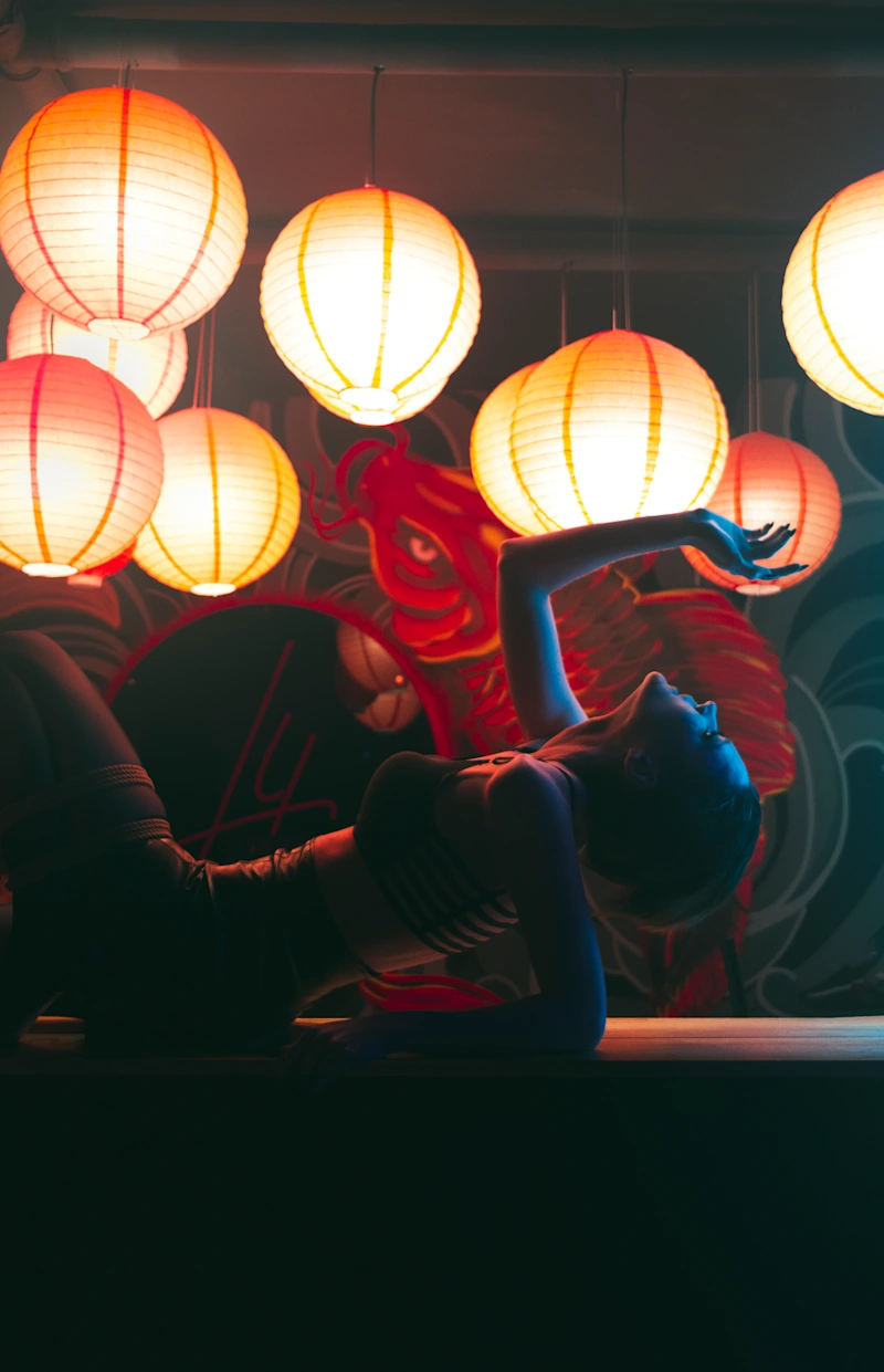 Cyberpunk Bartender - gallery image 22