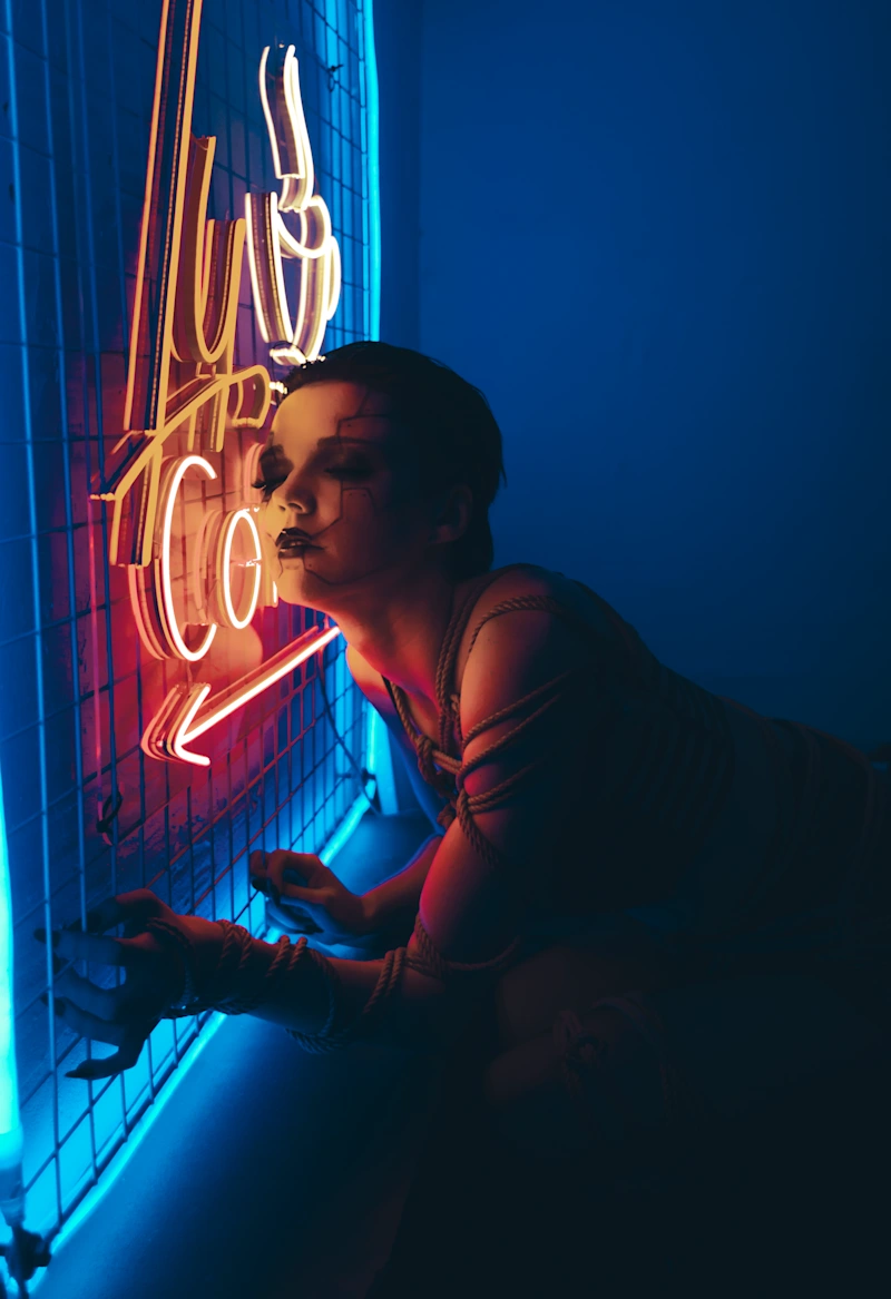 Cyberpunk Bartender - gallery image 42