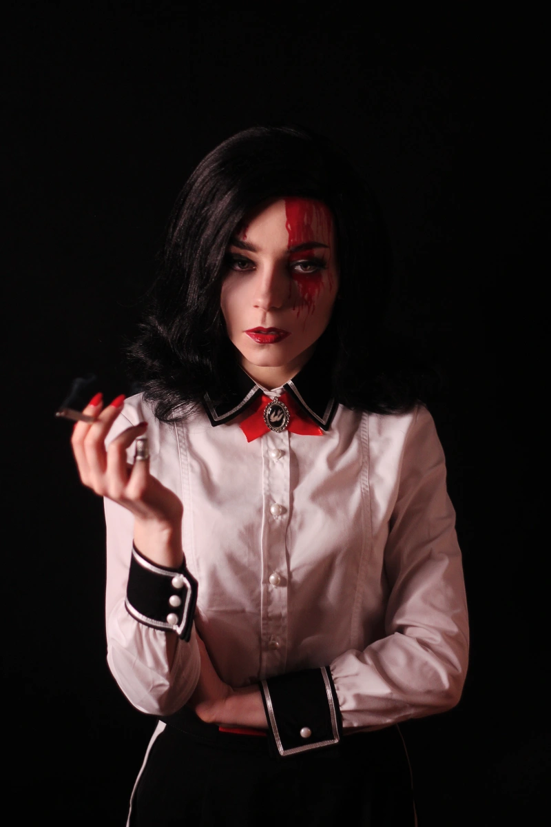 Bioshock Elizabeth (Burial at Sea ver.) cosplay - gallery image 8