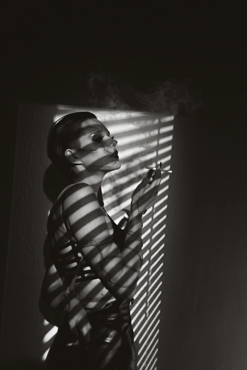 Cyberpunk Noir shoot - gallery image 9