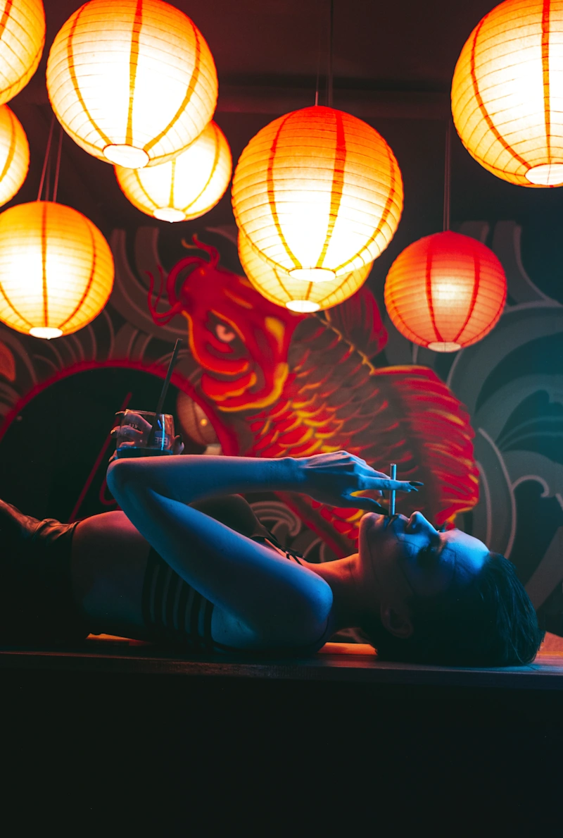 Cyberpunk Bartender - gallery image 19