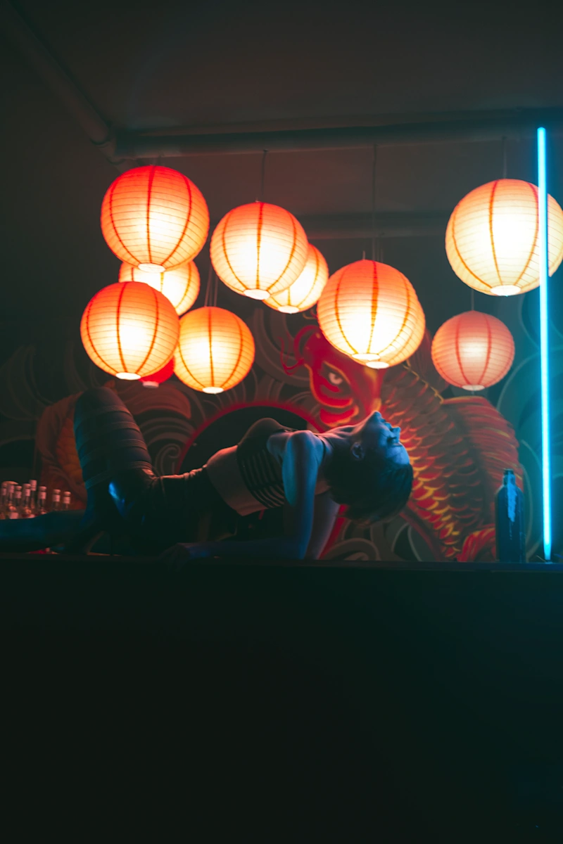 Cyberpunk Bartender - gallery image 30
