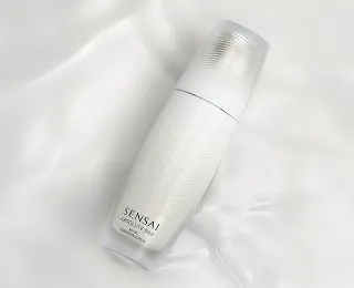 SENSAI Absolute Silk Micro Essence-In-Lotion -ihonhoitotuote