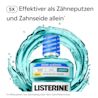 LISTERINE® Cool Mint Mundspülung ohne Alkohol mit Hinweis „5× effektiver als Zähneputzen und Zahnseide allein“ vor türkisfarbener Wasserspritz-Grafik.