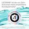 LISTERINE® mit Hinweis „Nr. 1 Mundspülung in der Zahnarztempfehlung“ vor türkisfarbener Wasser-Grafik.