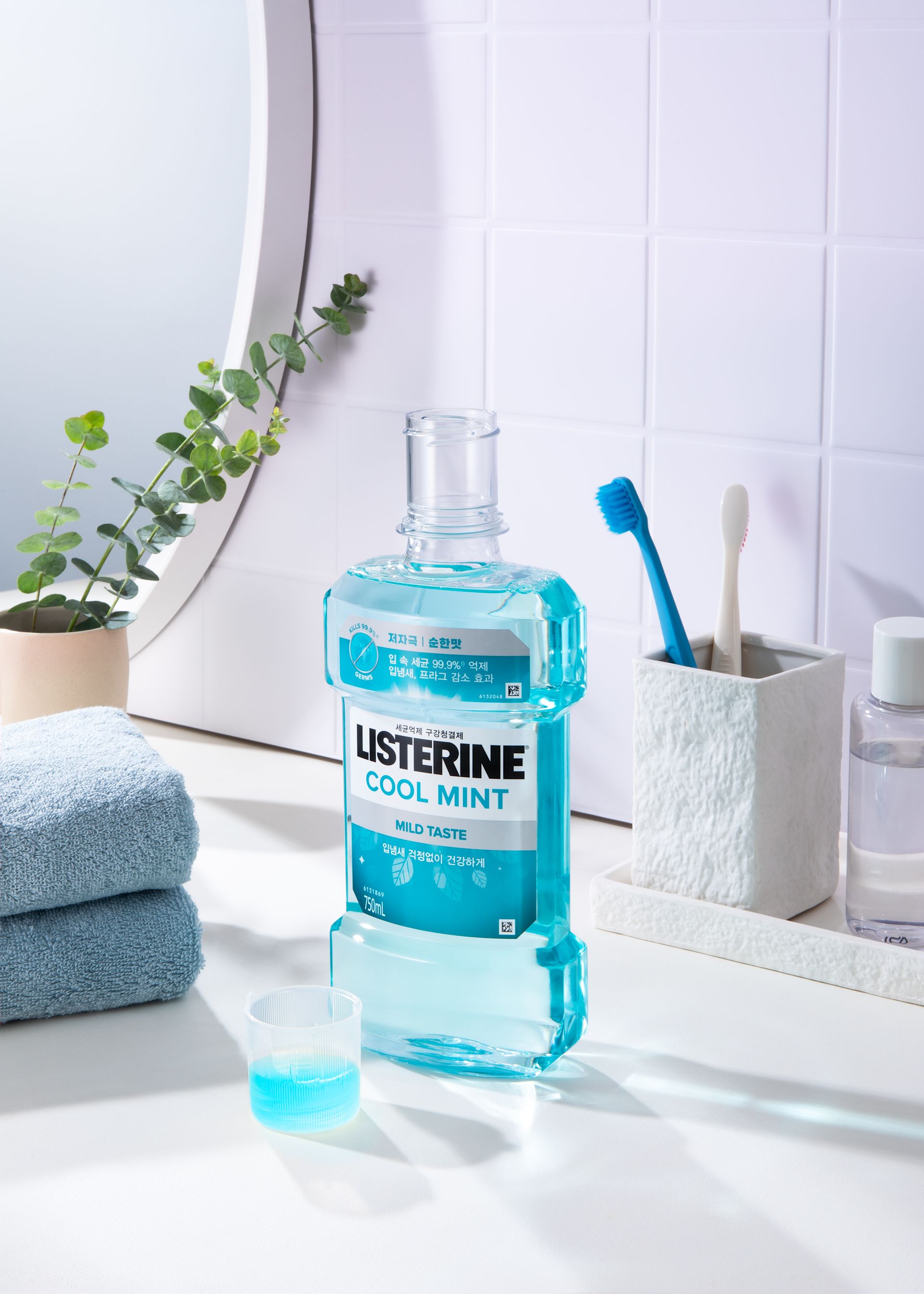 리스테린® 액 쿨민트 마일드 - Image 4 - Listerine - ko-KR