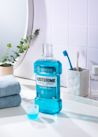 리스테린® 액 쿨민트 마우스워시 - Image 4 - Listerine - ko-KR
