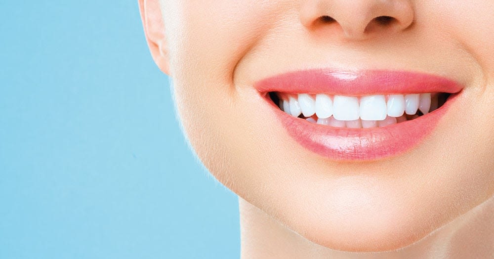 Is Teeth Whitening Safe? - Image 1 - Listerine - ar-001