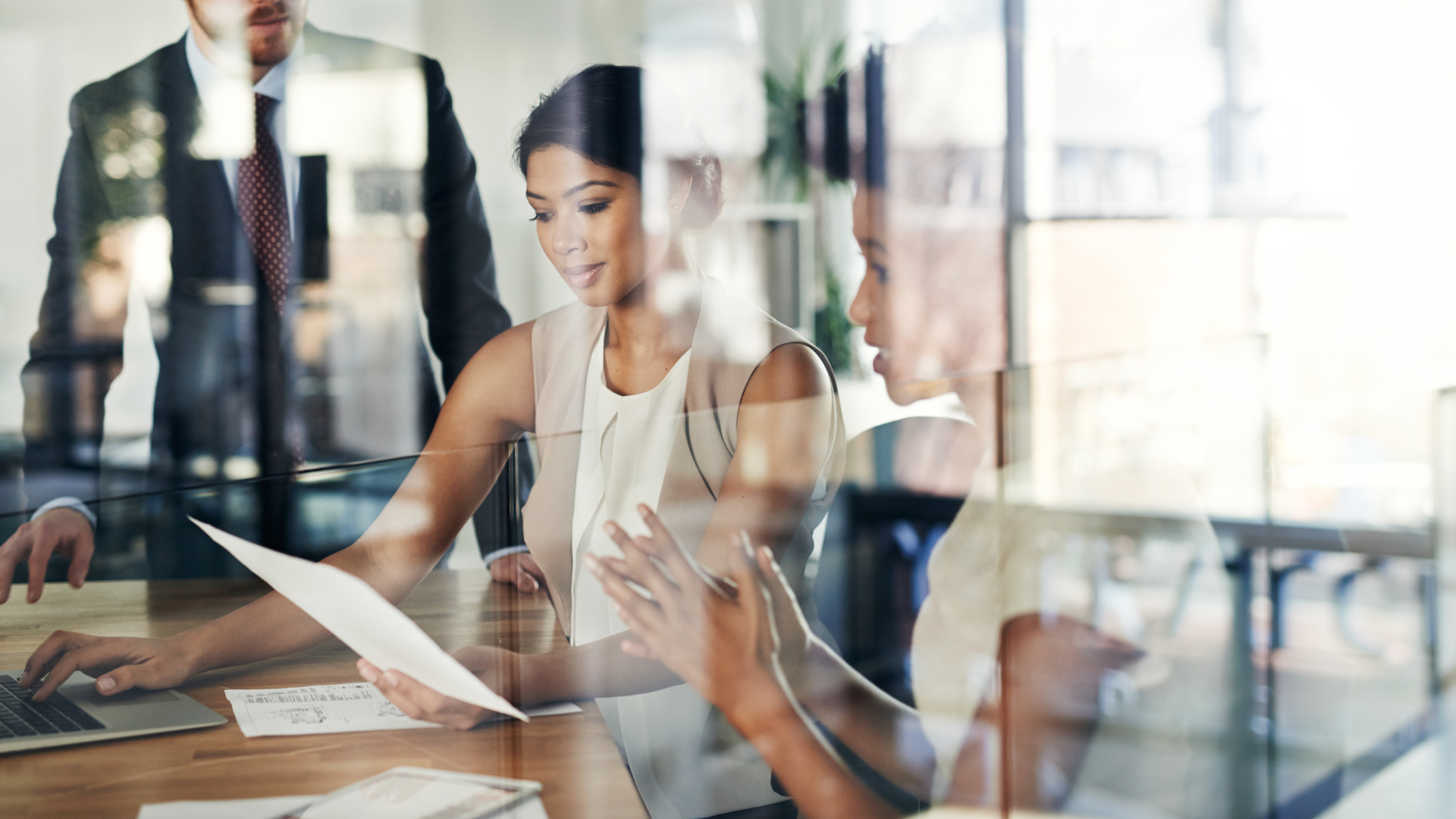 The Risks of Falling Behind with AI Transformation