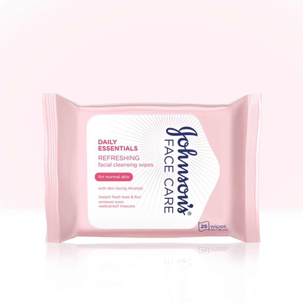 Daily Essentials Refreshing Facial Cleansing Wipes for Normal Skin product image