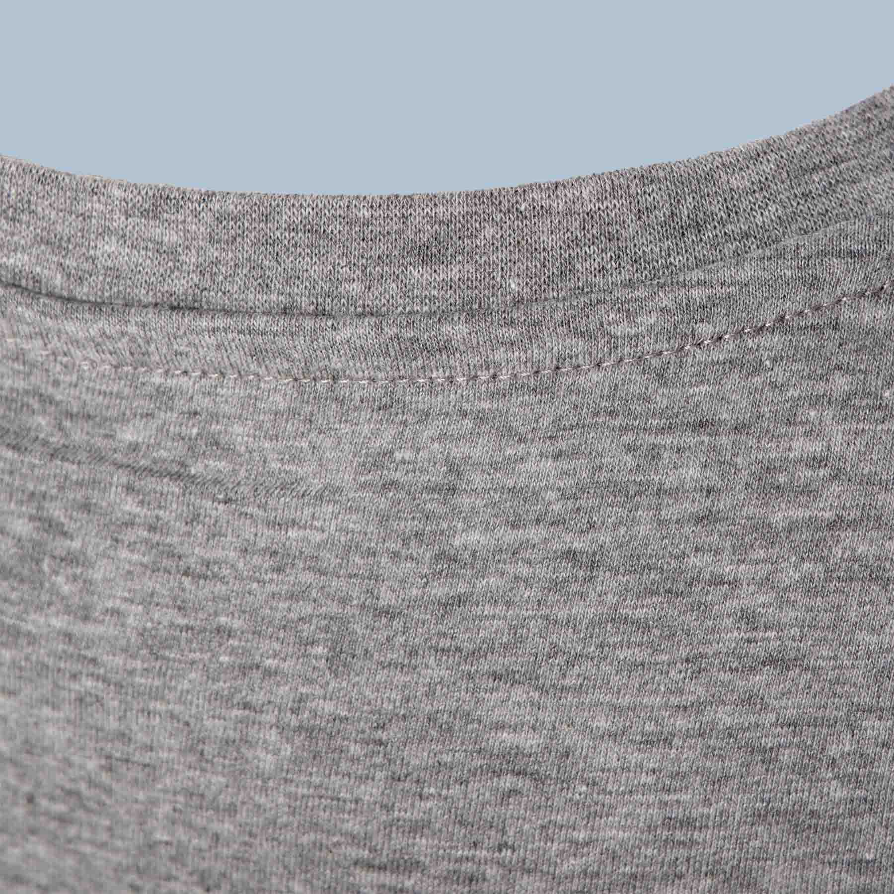 premium-vneck-detail