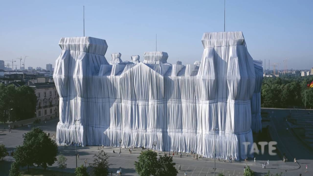 christo wrap