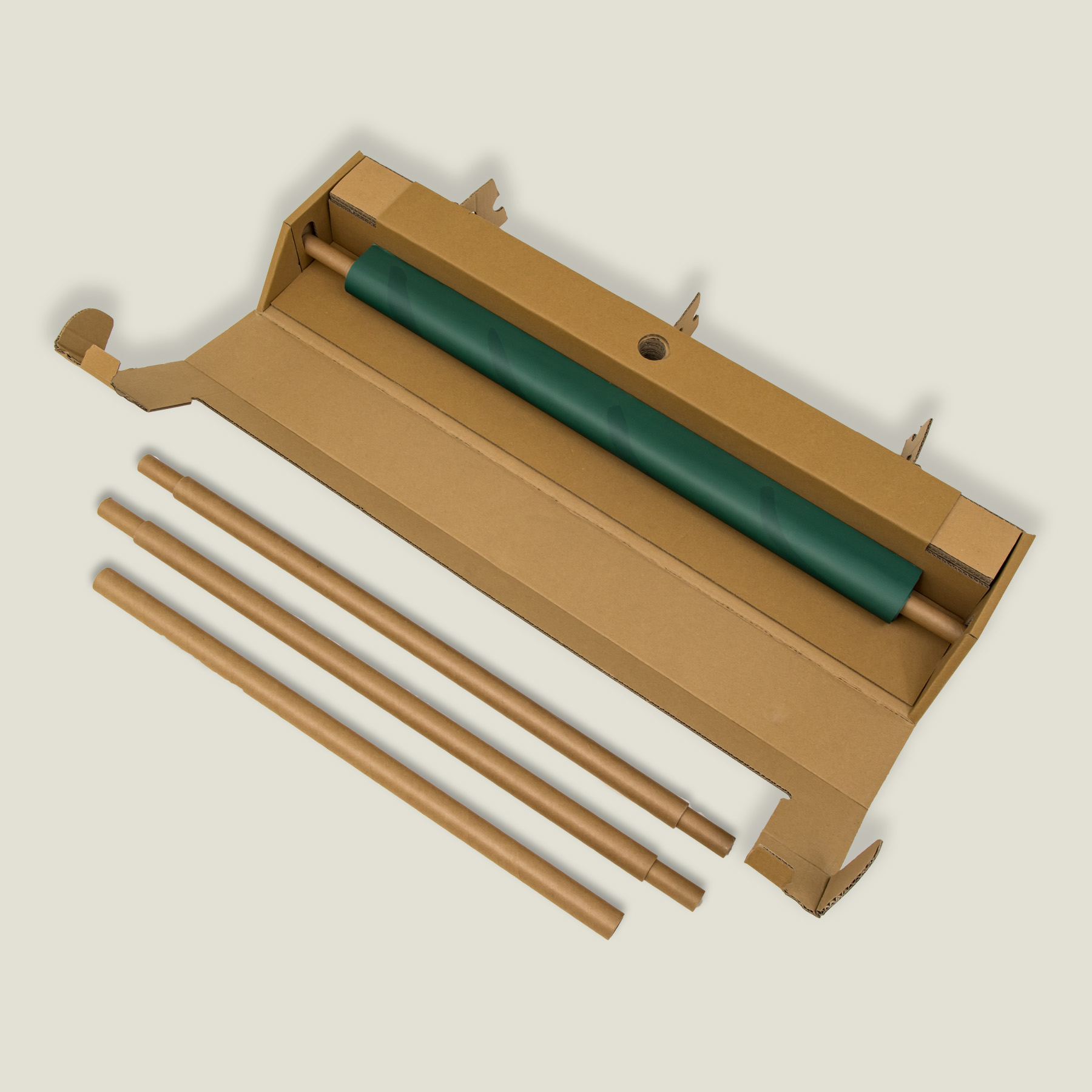 Kartonnen roll-up banner totaal uit elkaar