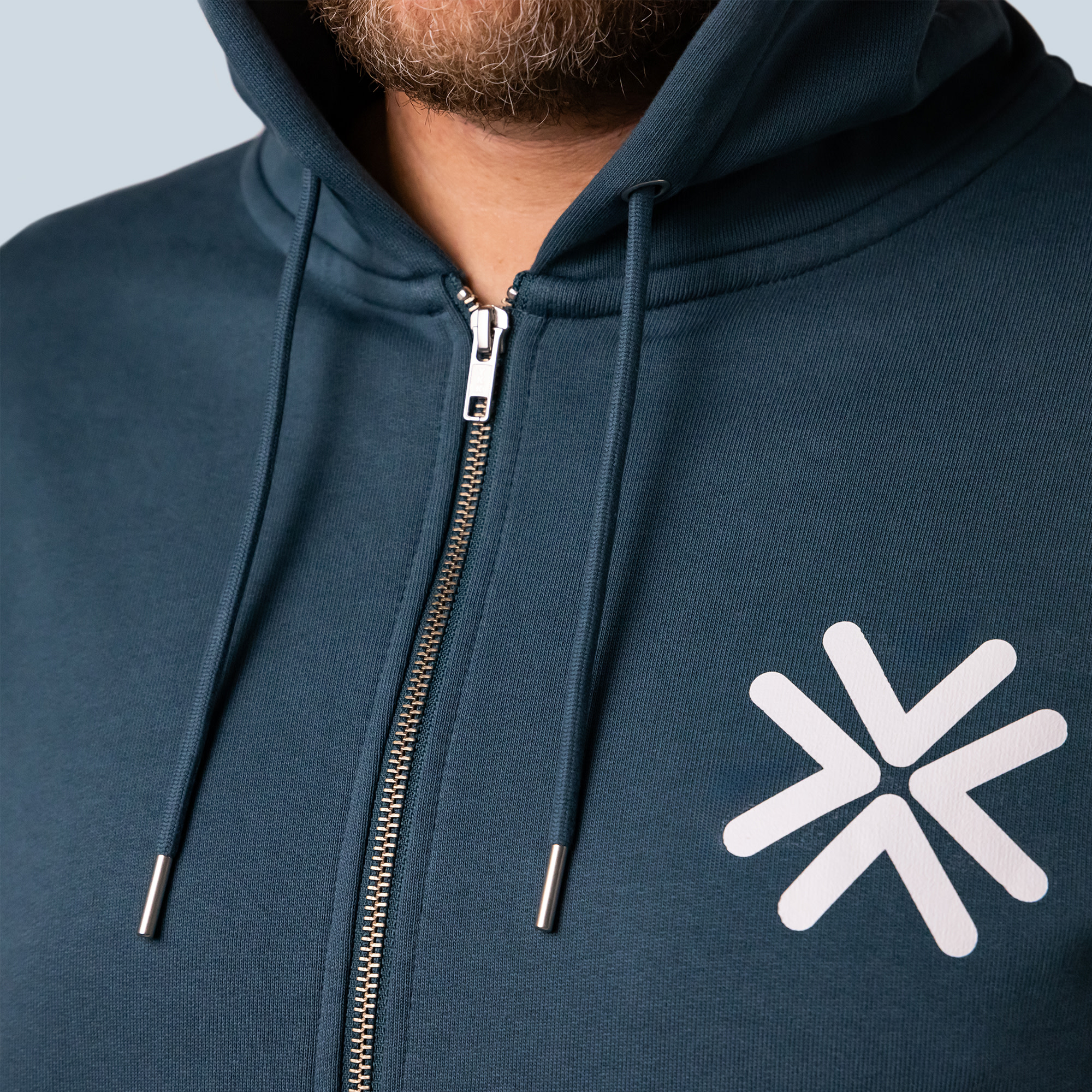 Duurzame-Hoodie-met-rits-detailrits