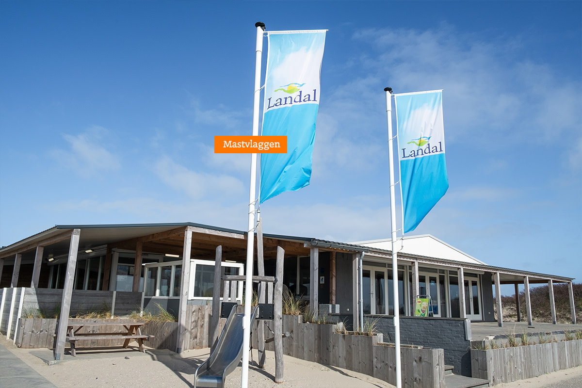 featured Landal-mastvlaggen (1)