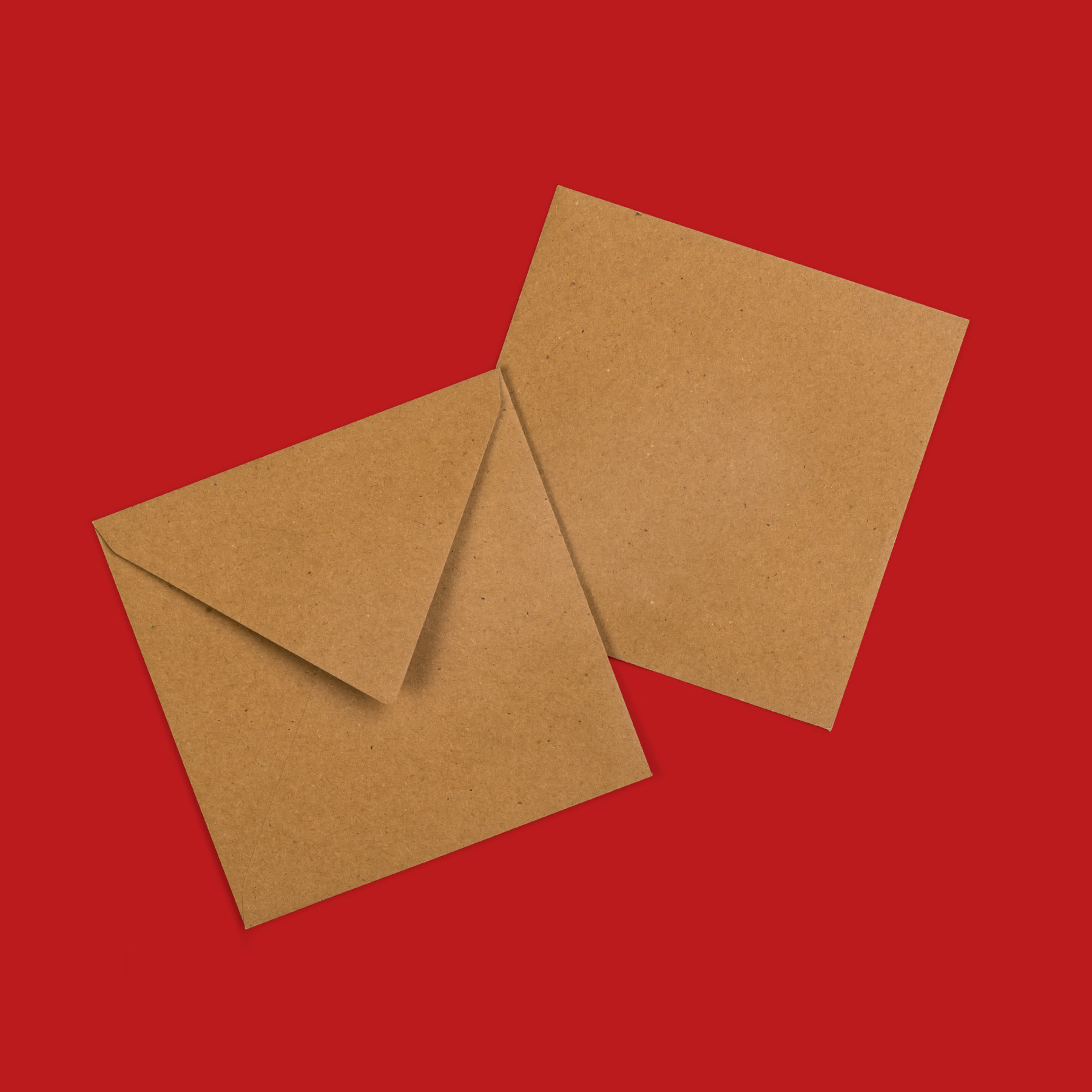 featured kraft-enveloppen rood