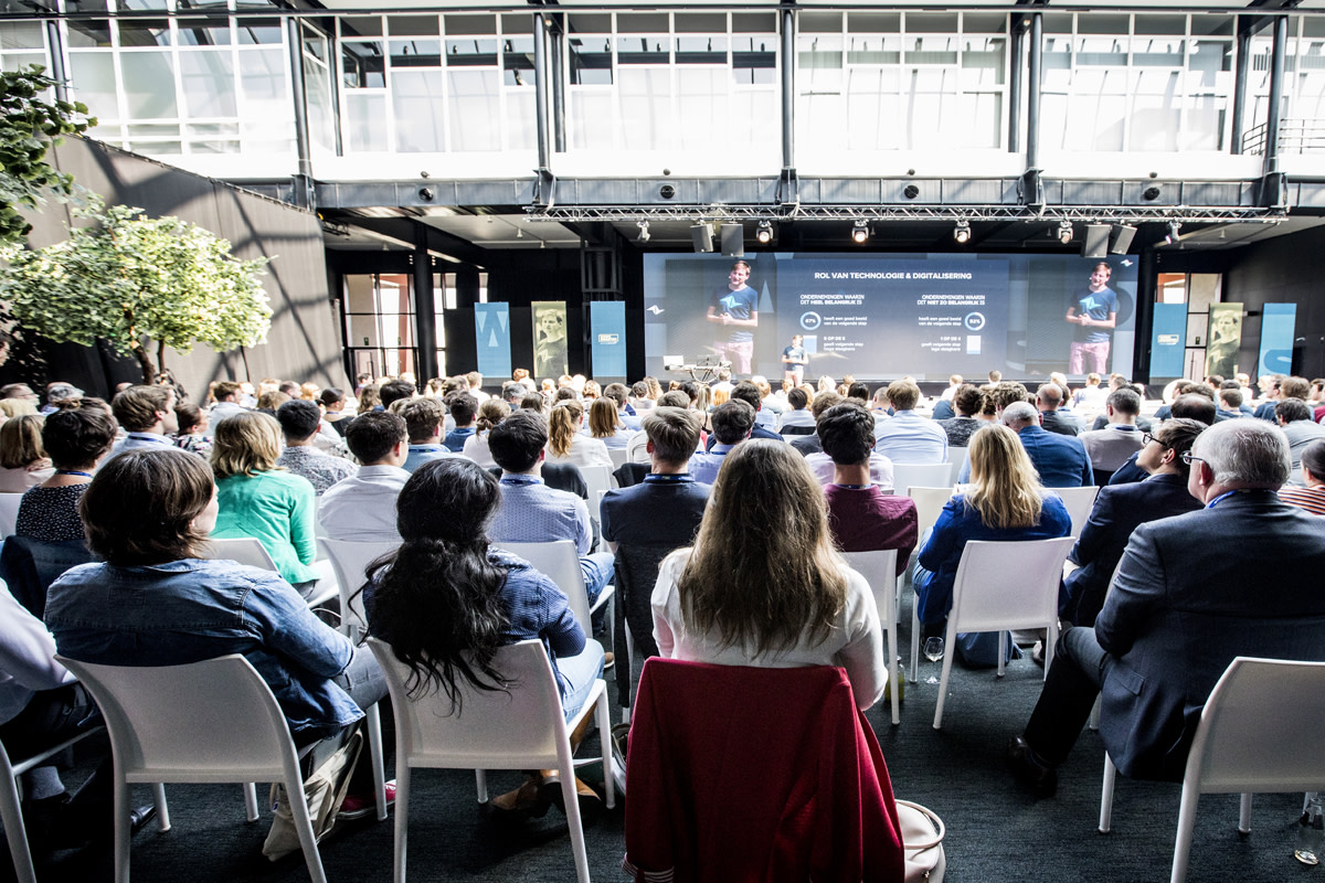 featured 4 teamleader