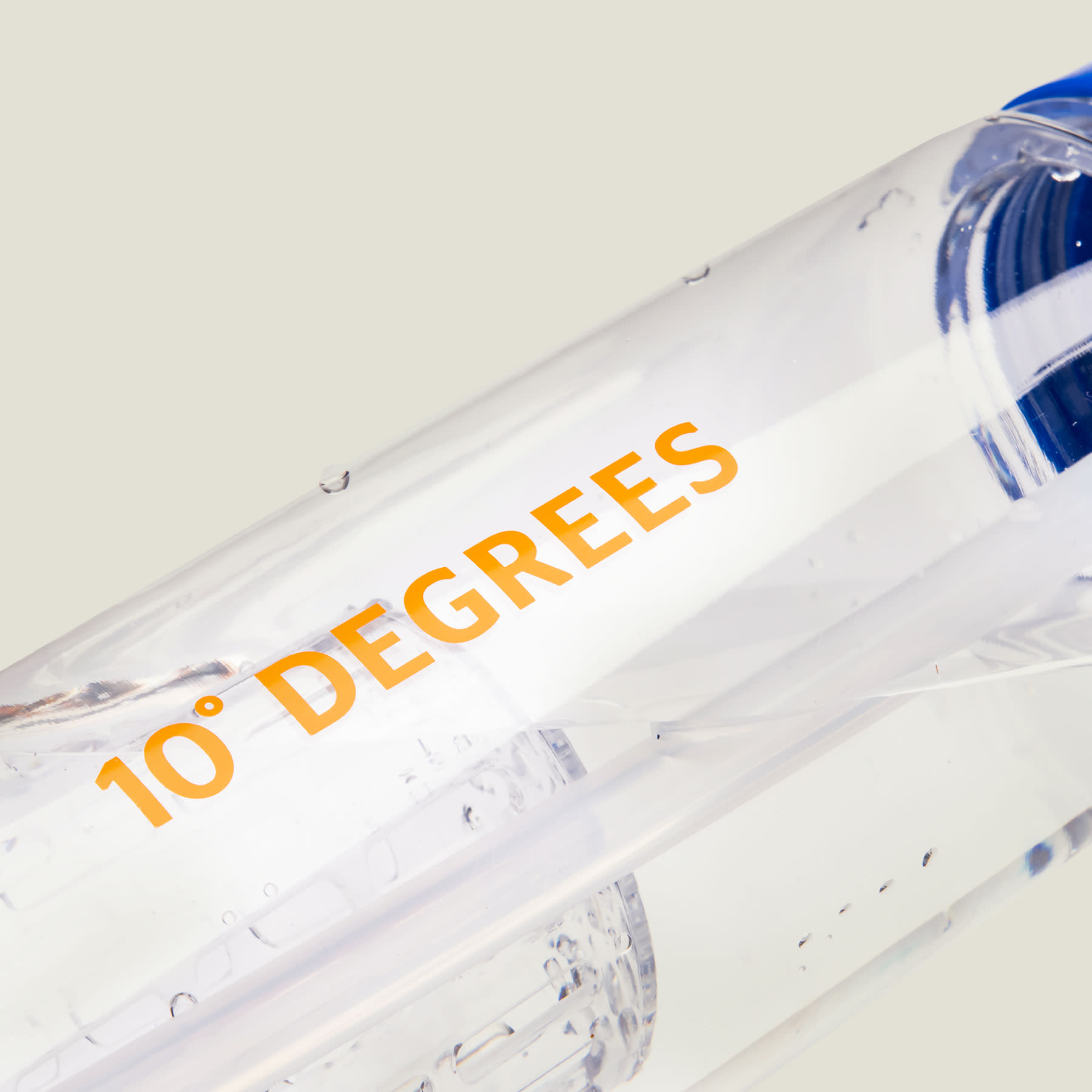 Drinkflessen-tuttifrutti-closeup